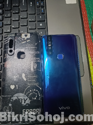 VIVO V15